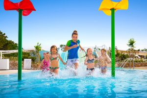 Campiste Resort Krk nuovo parco acquatico con le animazione per i  bambini | AdriaCamps