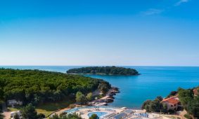 Camping Porto Sole beach and pools
