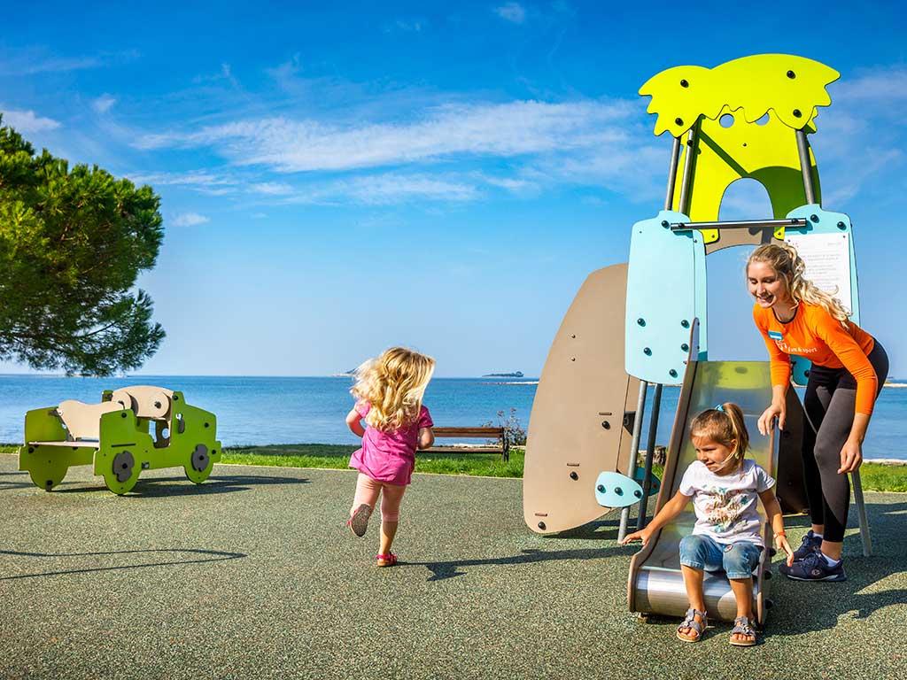 Accessori da viaggio per naturisti. 5 accessori utili sulla spiaggia.