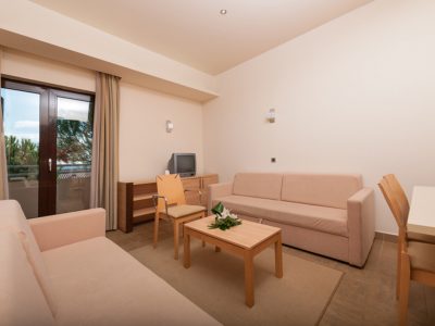 Kamp Porto Sole Resort Pentalon apartmani dnevna soba | AdriaCamps