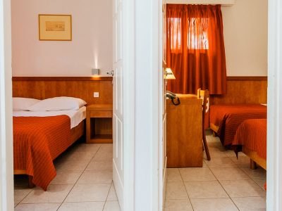Kamp Zaton Holiday Resort apartman za 4+1 osobe 3* spavaća soba | AdriaCamps