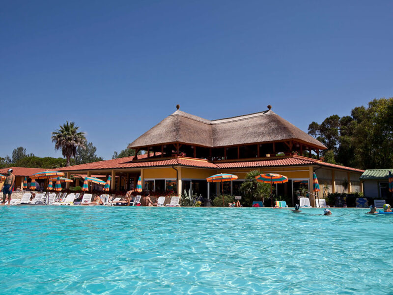 Campingfreier Strandpool 