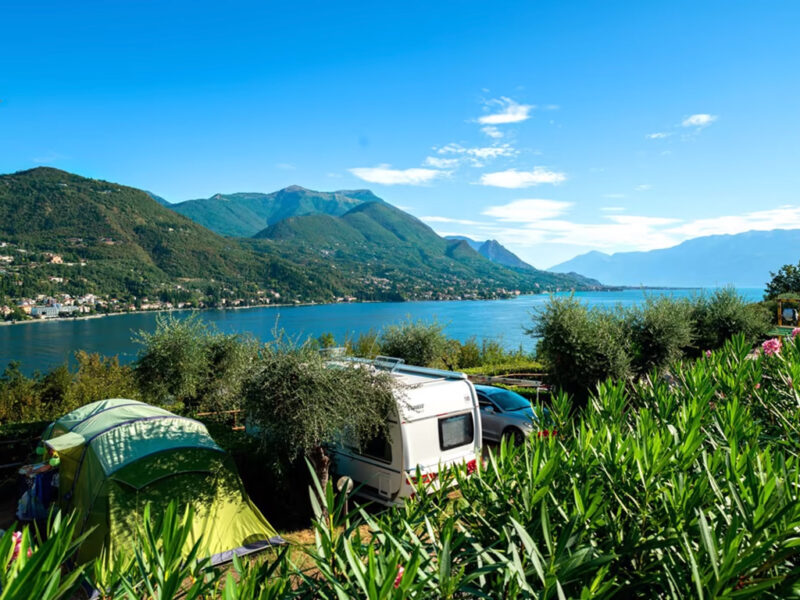 Piazzole esterne del weekend Glamping Resort Spot