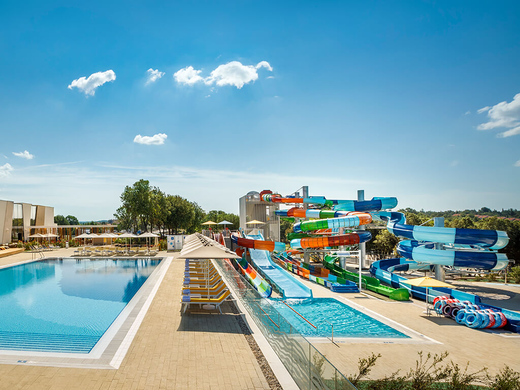 Pool im Campingplatz Istra Premium Camping Resort mit Rutschen und Wasserpark