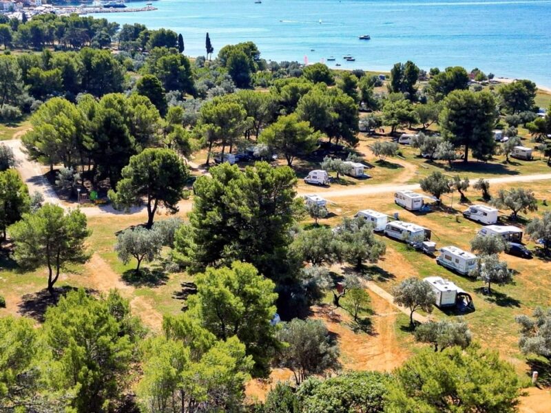 Campingplatz Pineta: Urlaub unter Pinien am Meer